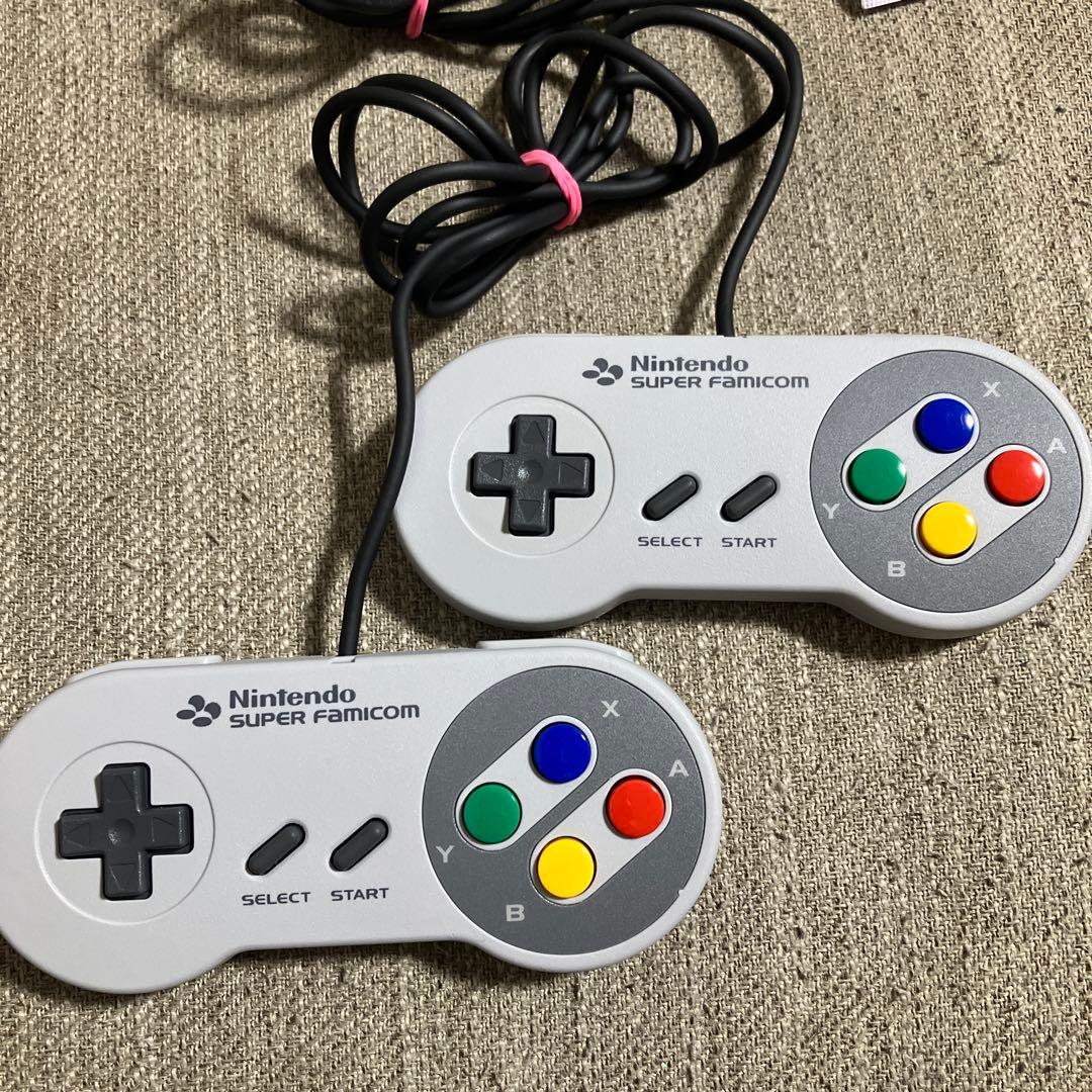 【箱&専用ケース付き】超美品　任天堂　クラシックミニ スーパーファミコン