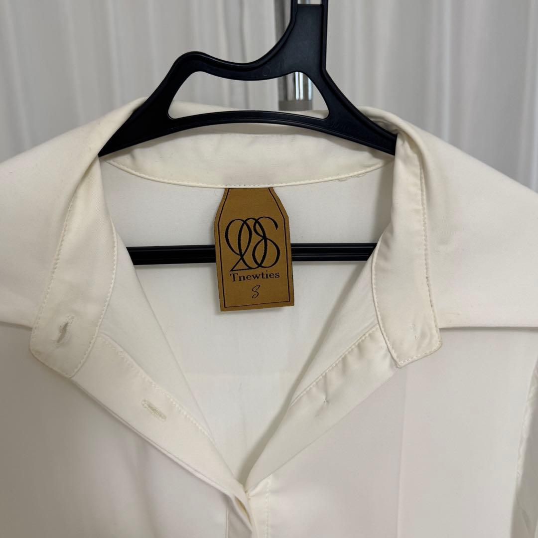 tnewties ヘアスプレーをかけすぎた　フレア　ワンピース　レトロ