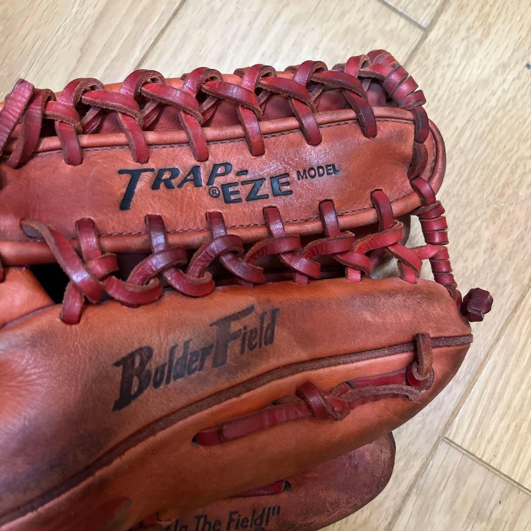 ローリングスグローブ