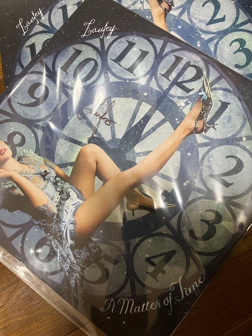 LAUFEY A Matter of Time 直筆サイン入 アナログレコード