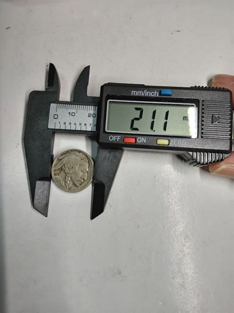 fv01 エラー硬貨 1913年-. インディアンヘッド 5セント 盛り土