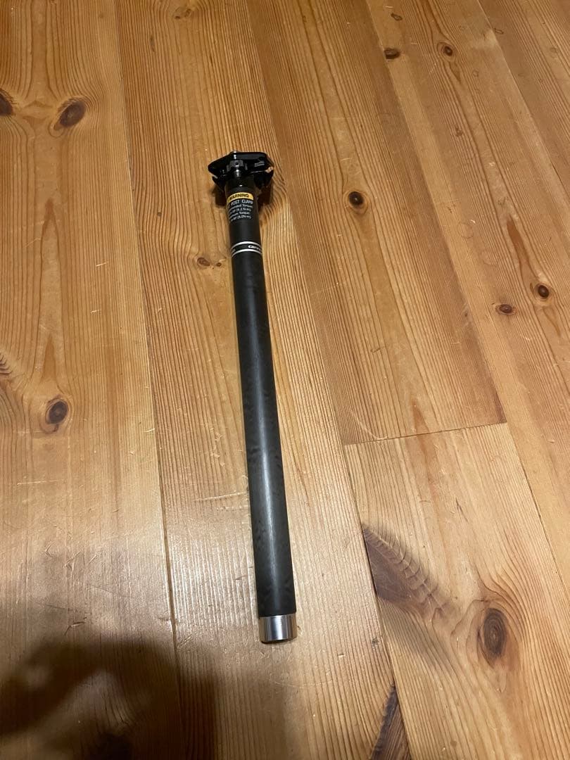 キャノンデール C2カーボンシートポスト25.4ミリ