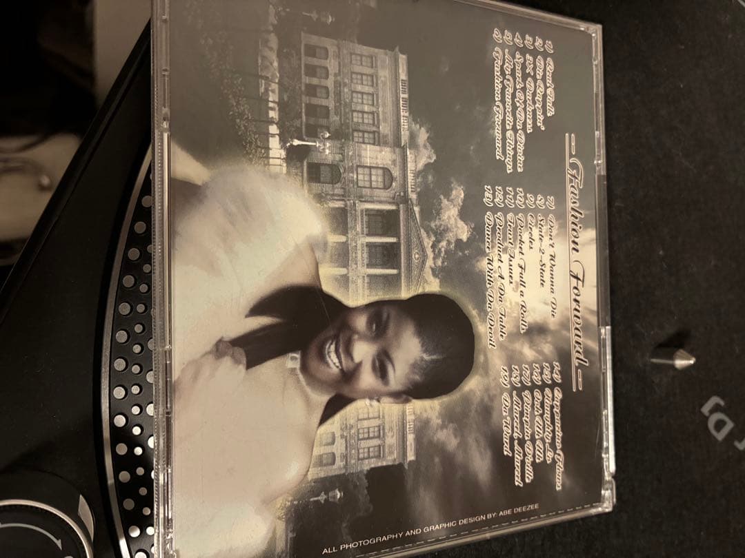 洋楽 Lolo Swift Fashion Forward