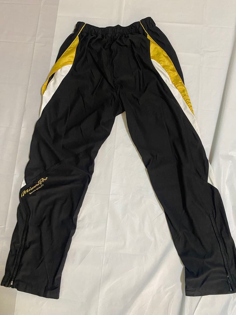 Mizuno ジップアップジャケット ホワイト/ブラック/ゴールド