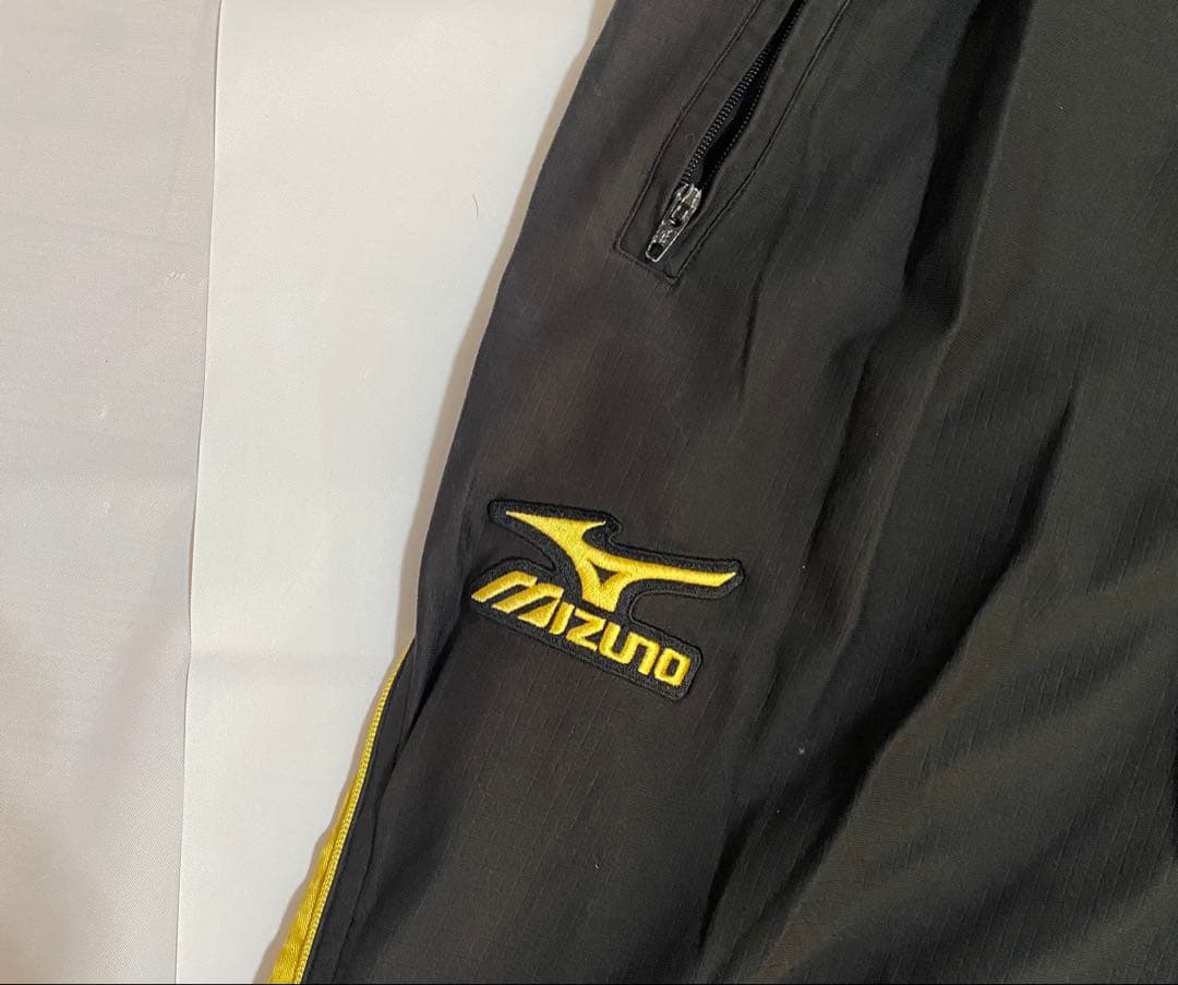 Mizuno ジップアップジャケット ホワイト/ブラック/ゴールド
