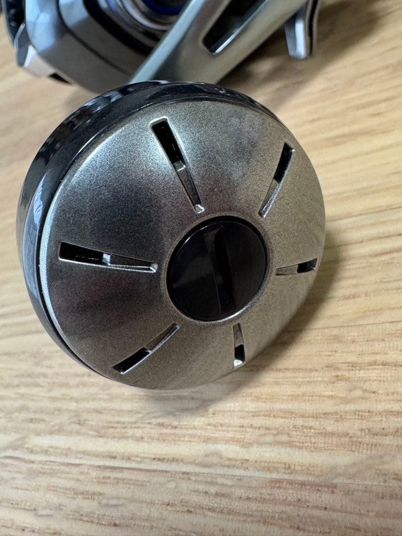 し*こ様 シマノ　23 フォースマスター　600