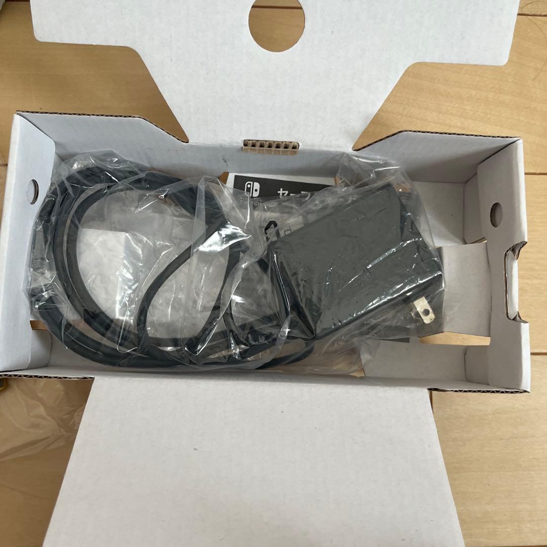 Nintendo Switch Lite イエロー64GBSD、フィルム割れあり