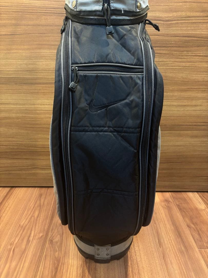 ナイキ　キャディバッグ