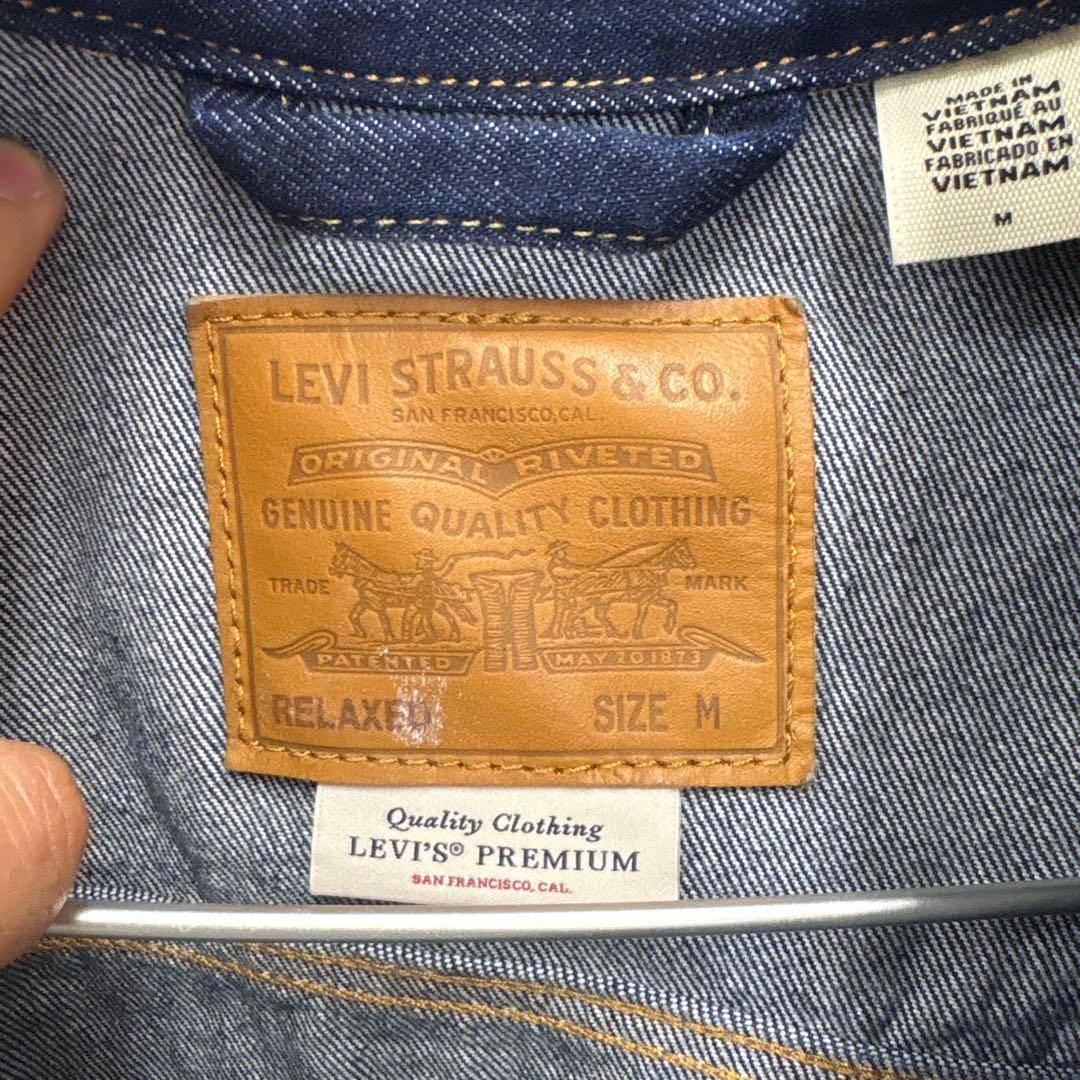 LEVI'S ダークデニム ジャケット Mサイズ