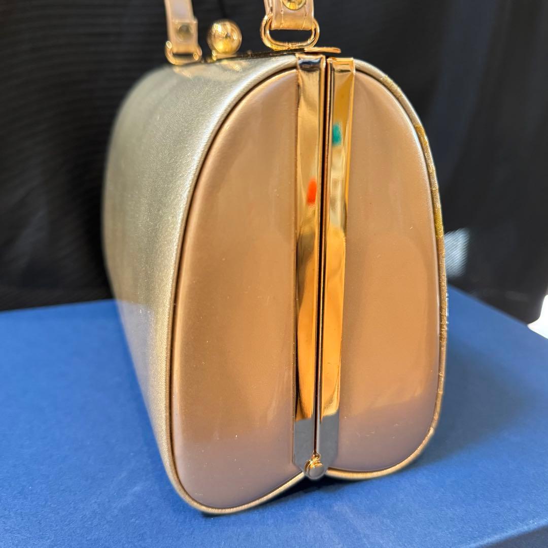 未使用品　草履　和装バッグ　2点セット　着物　浴衣　和装　金　豪華　風景柄