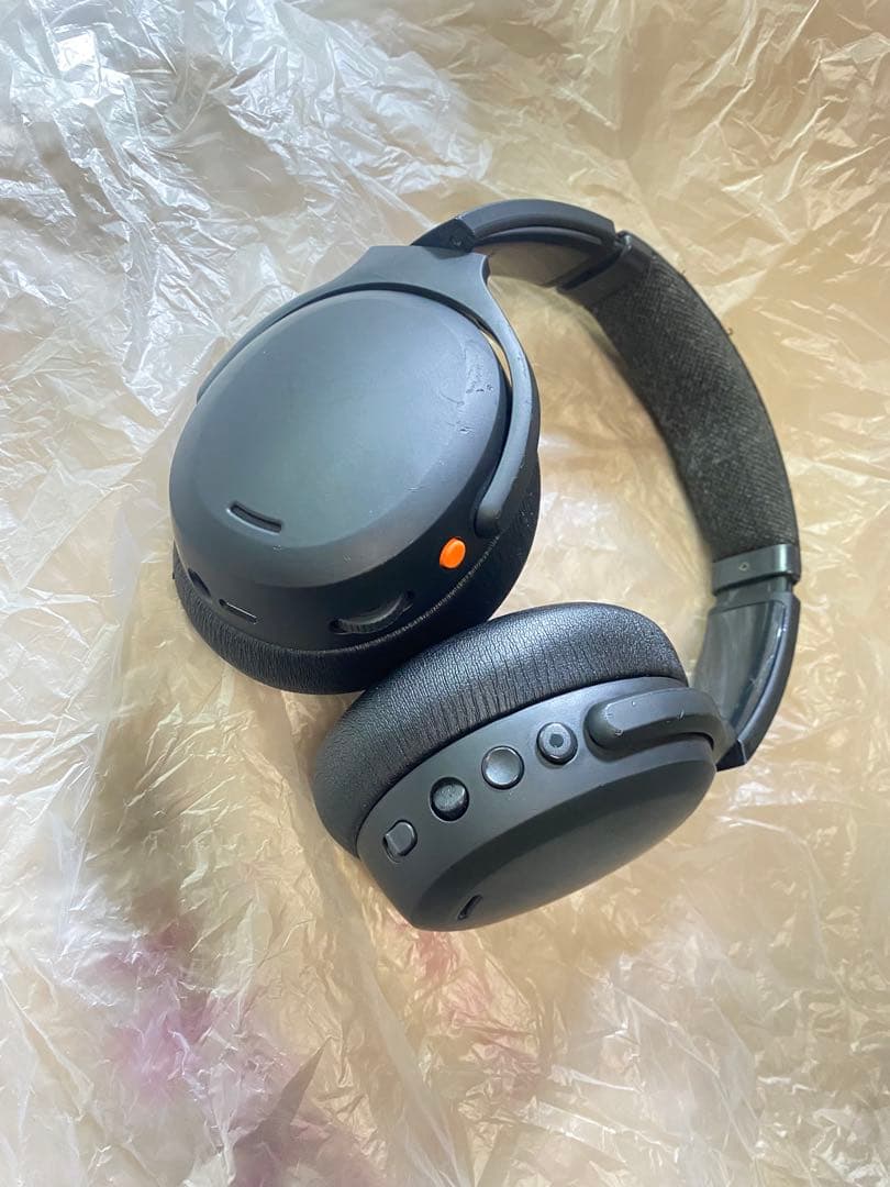 スカルキャンディ ワイヤレスヘッドホン ブラック 本体だけです