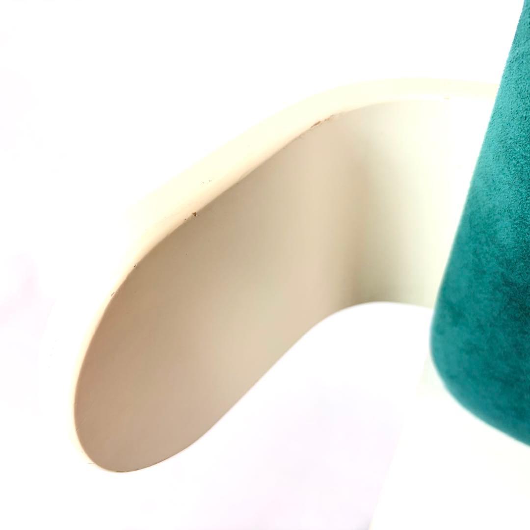 ウルヨ・クッカプロ　Yrjö Kukkapuro VINO チェア