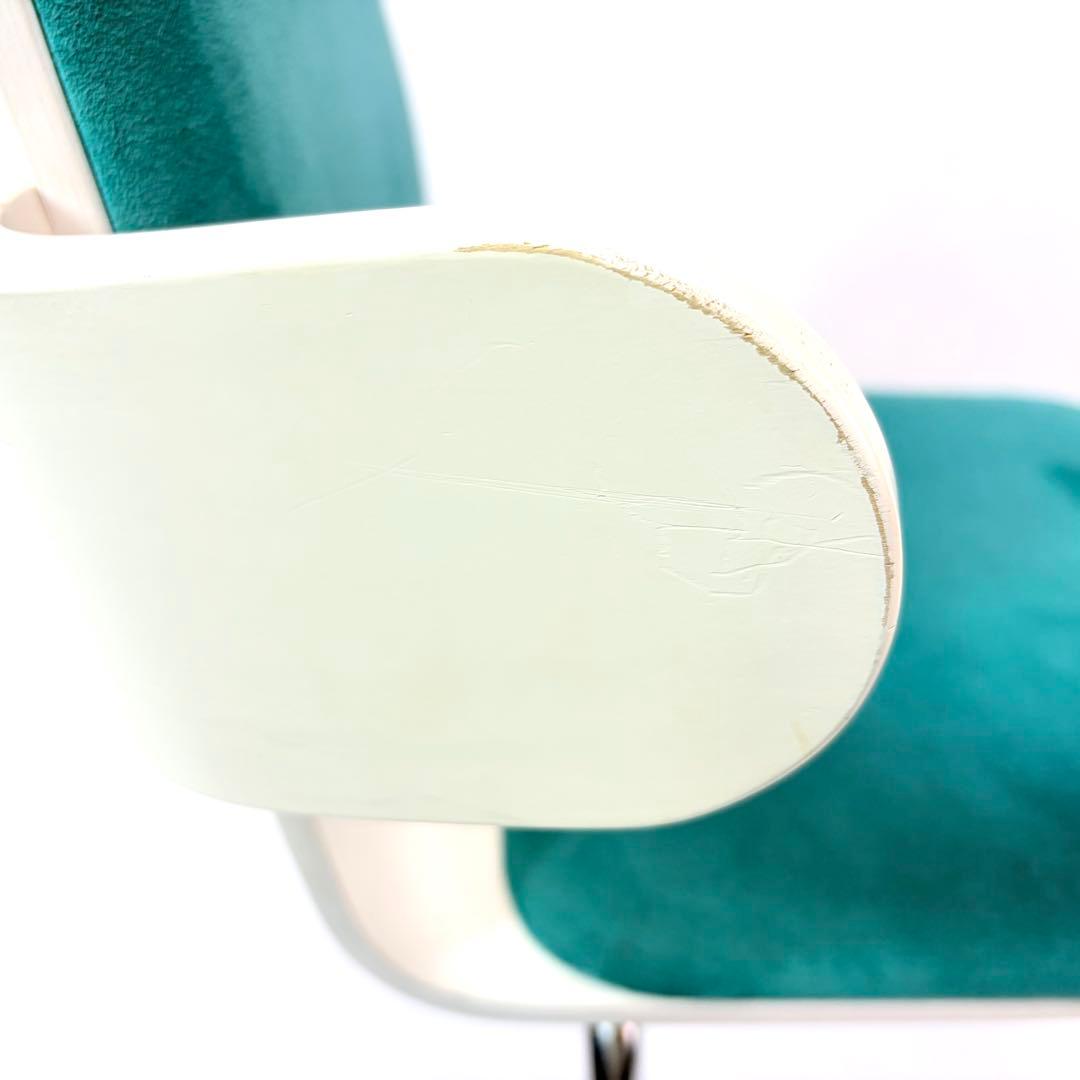 ウルヨ・クッカプロ　Yrjö Kukkapuro VINO チェア