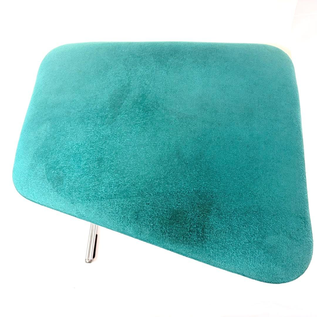 ウルヨ・クッカプロ　Yrjö Kukkapuro VINO チェア