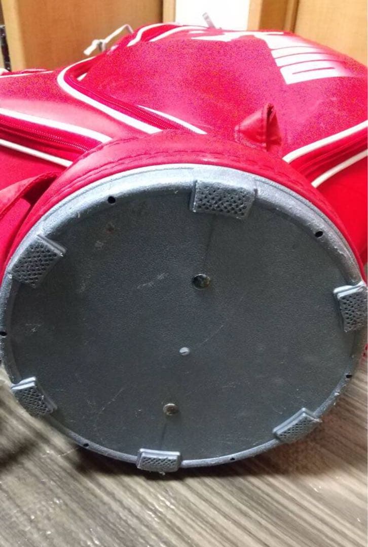 PUMA レッド キャディバッグ ヘッドカバー付き