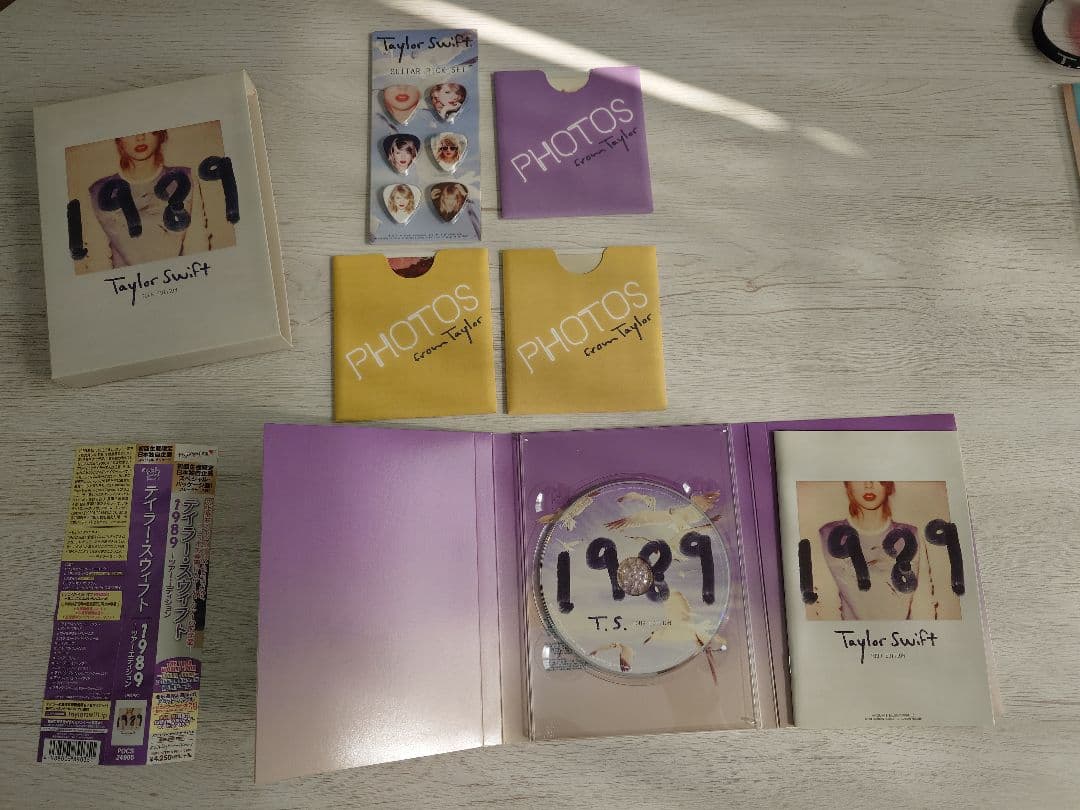 Taylor Swift テイラースウィフト 1989 ツアーエディション