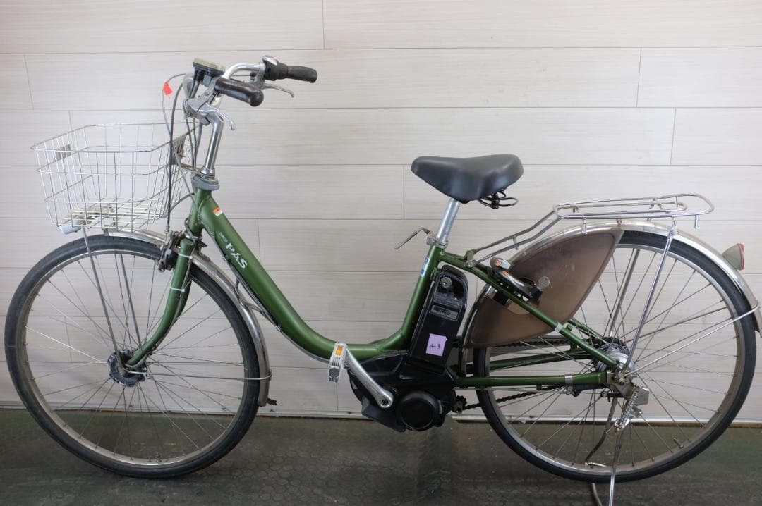 電動自転車 ヤマハ　PAS　26インチ　3段　8.1Ah 充電器あり