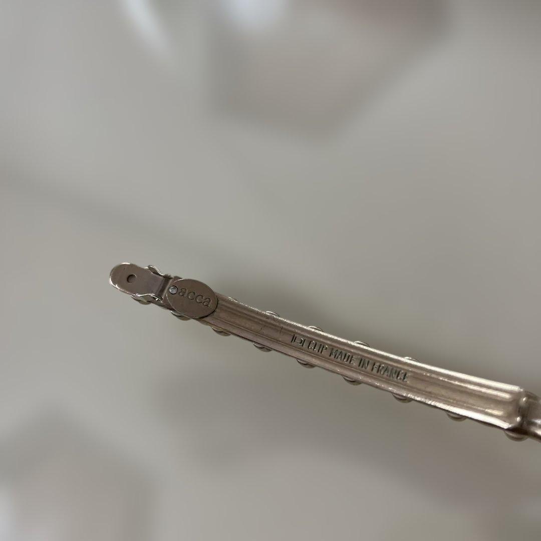 新品未使用　acca ベリーバレッタ　シルバーゴールド　ベージュピンククリア