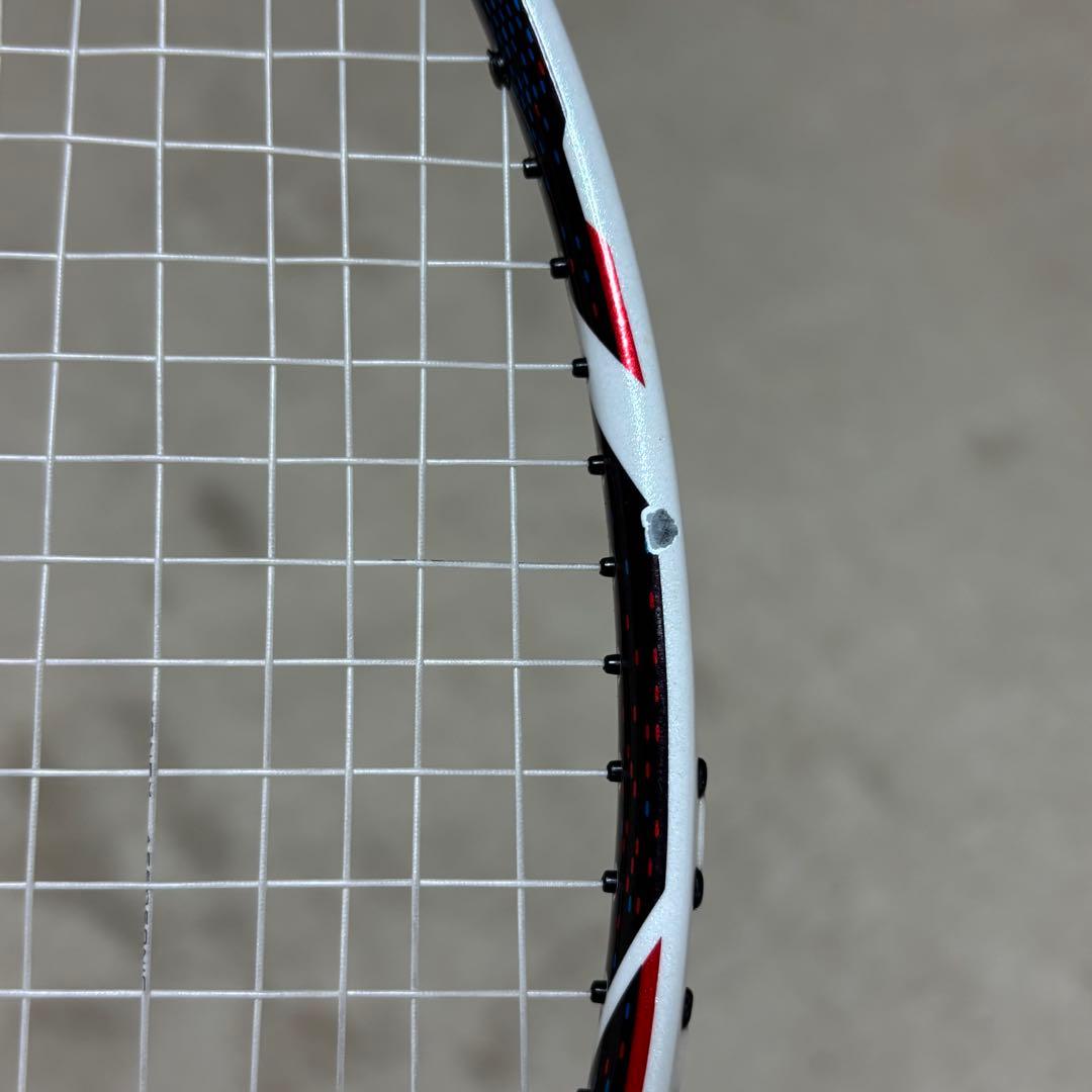 ヨネックス　バドミントンラケット　アークセーバー11