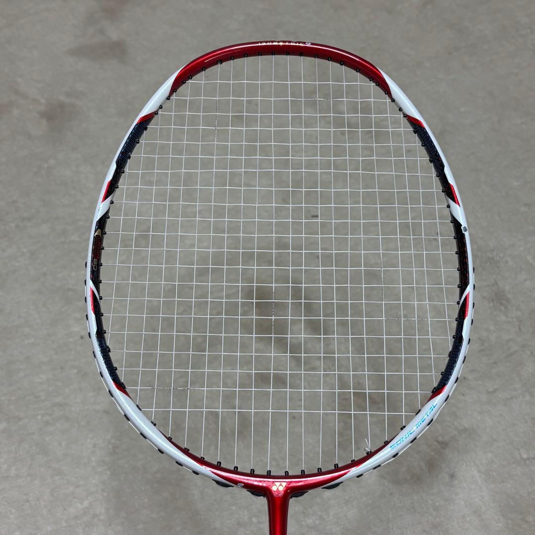 ヨネックス　バドミントンラケット　アークセーバー11