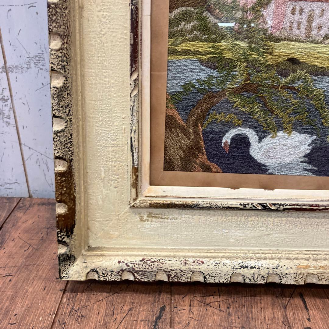 アンティーク 刺繍 絵画 アート 風景画 白鳥 湖 湖畔 壁掛け 壁飾り 額装