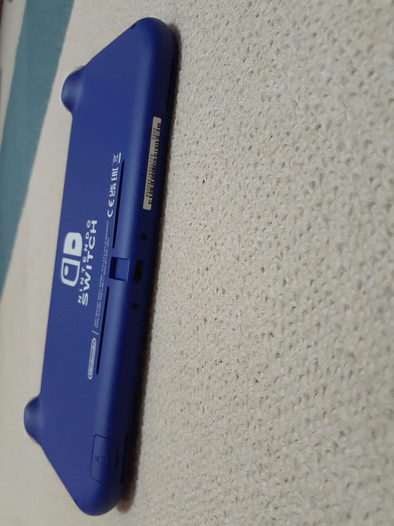 Nintendo Switch Lite ブルー 2022年