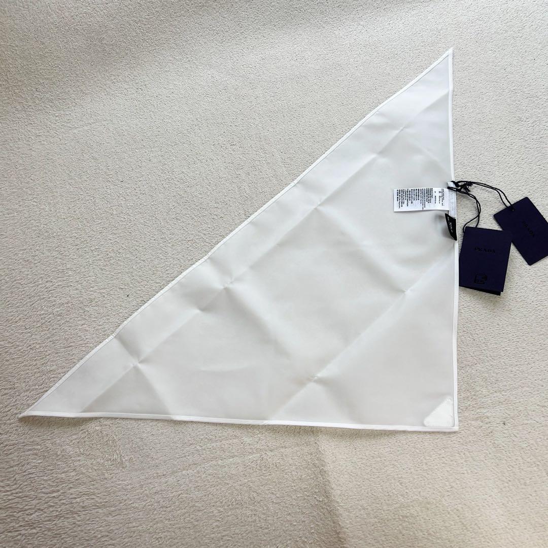 未使用 プラダ PRADA 三角ロゴ フーラード スカーフ 白 ナイロン NFC