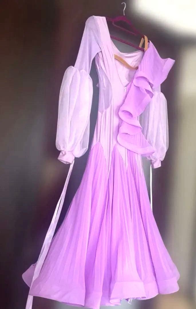 新品　スタンダードドレス　ウエストリボン付き