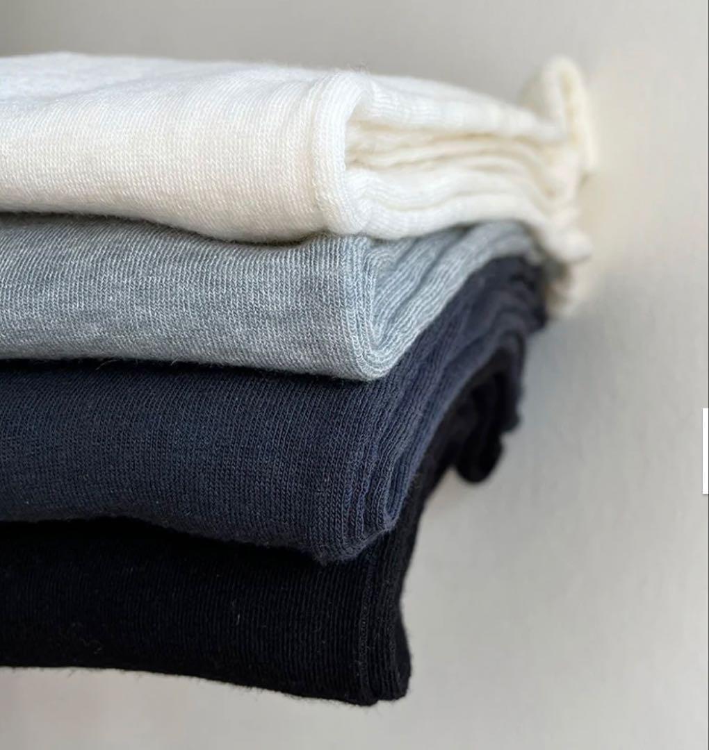 【新品未開封】LEVDANCE/レヴダンス オフショルダーニット　【ブラック 】