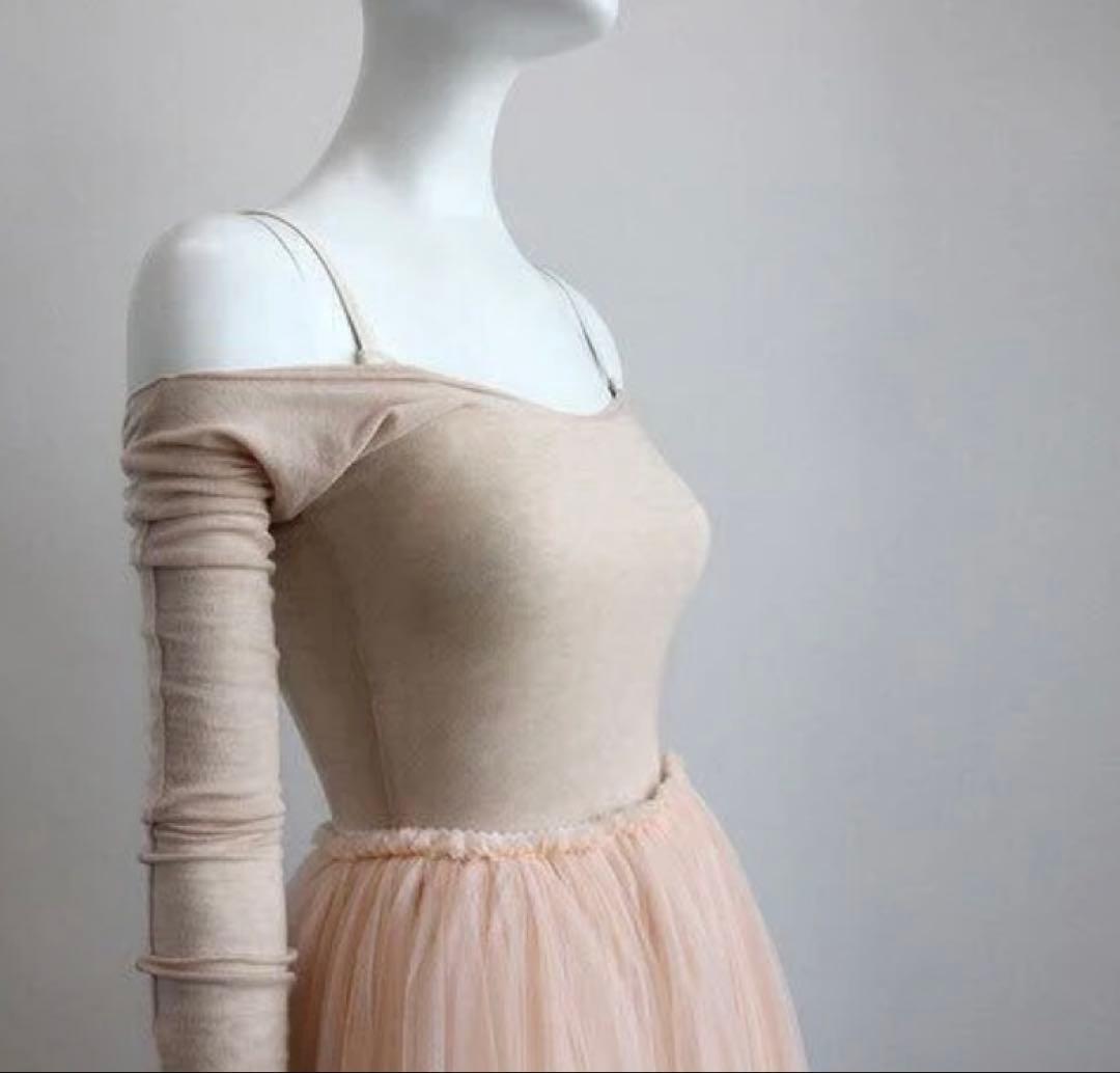 【新品未開封】LEVDANCE/レヴダンス オフショルダーニット　【ブラック 】