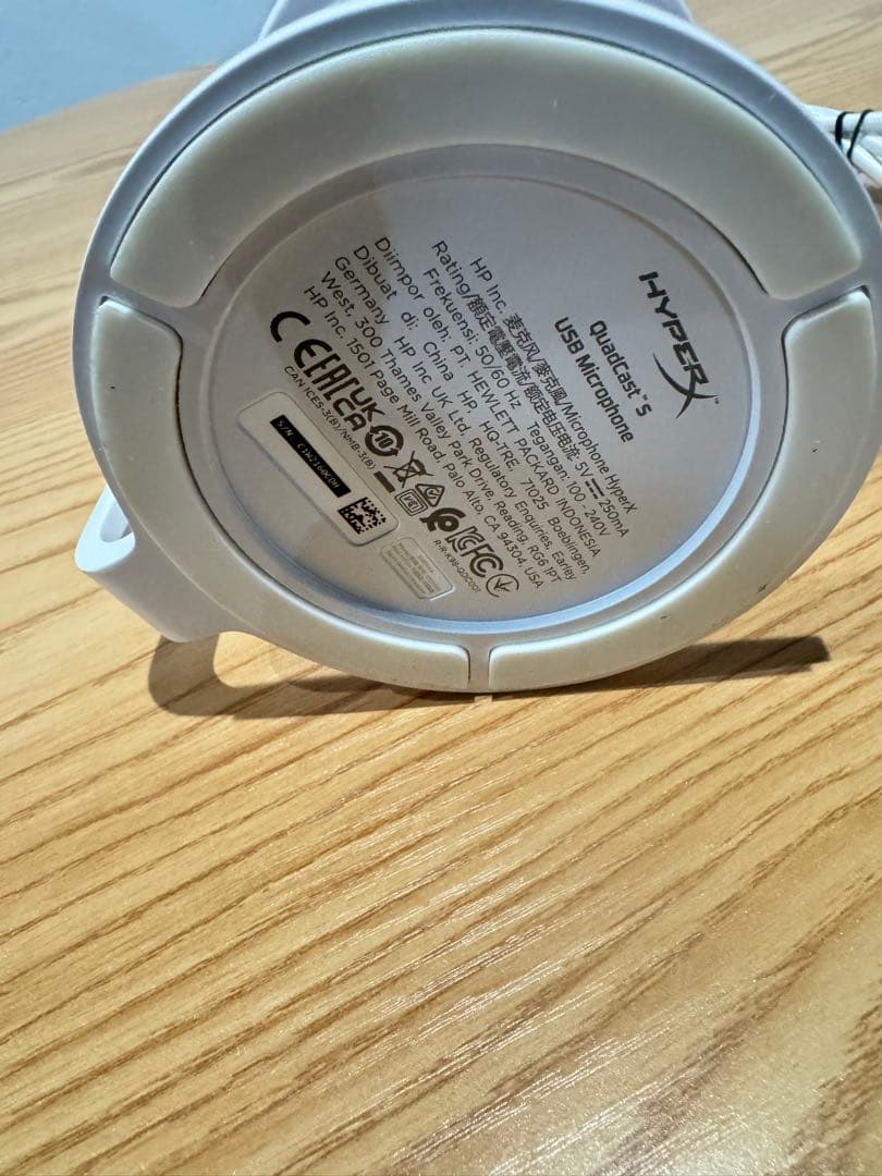 【美品】HyperX Quadcast S コンデンサーマイク USB ホワイト