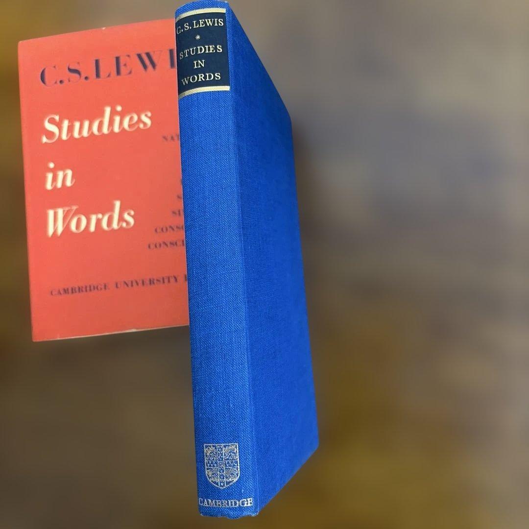 Cambridge Studies in Words Book　ハードカバー