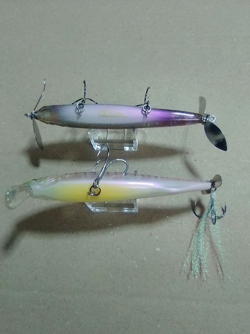 【中古品】メガバス『トップウォータールアー』合計4個セット（ケース付）