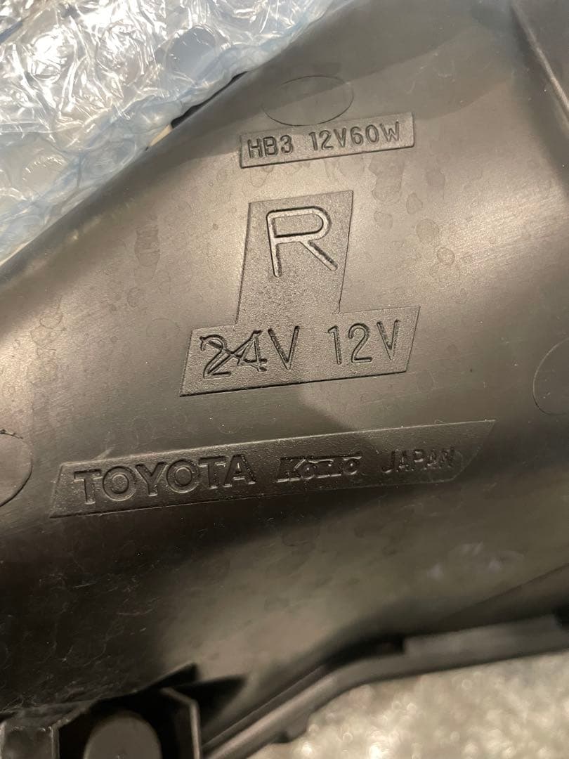 USトヨタ　プリウスα us プリウスv 前期ヘッドライト左右セット