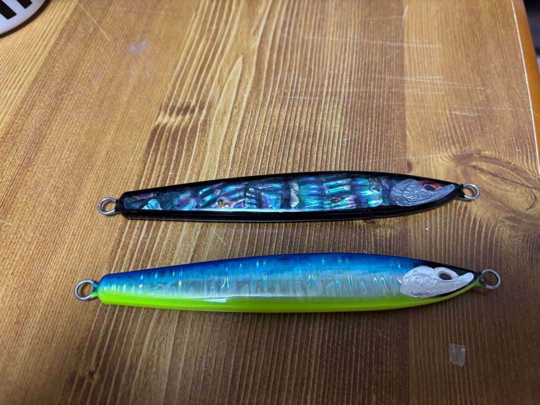 ルアーズケミスト　ソード150 サクラマスジギング ブラックシェル