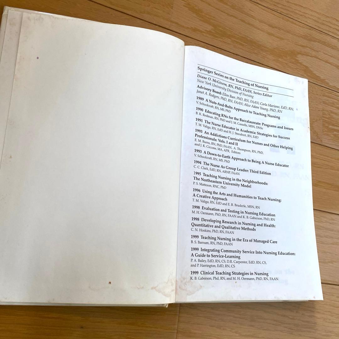 洋書 Clinical Teaching Strategies in Nursing