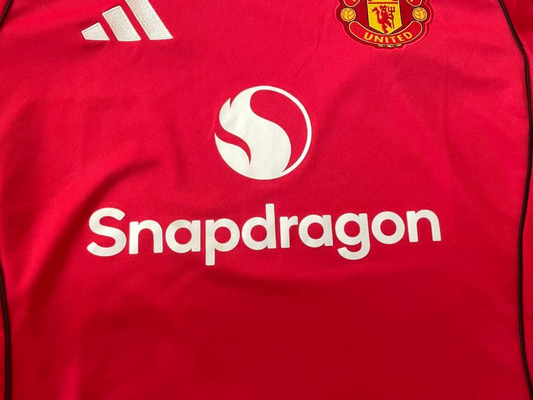 アディダスサッカープレミアリーグマンチェスターユナイテッドユニフォーム25赤26