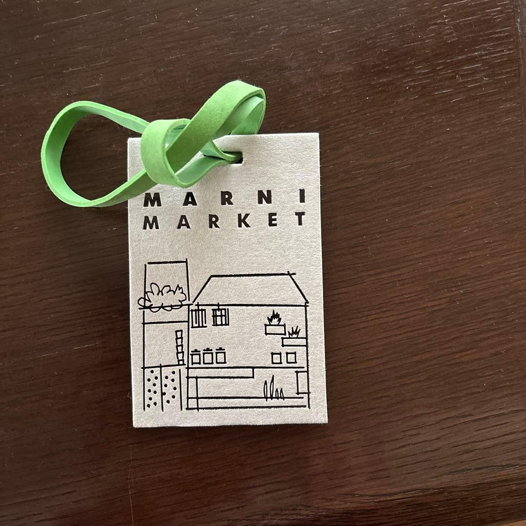 MARNI 花柄トートバッグ