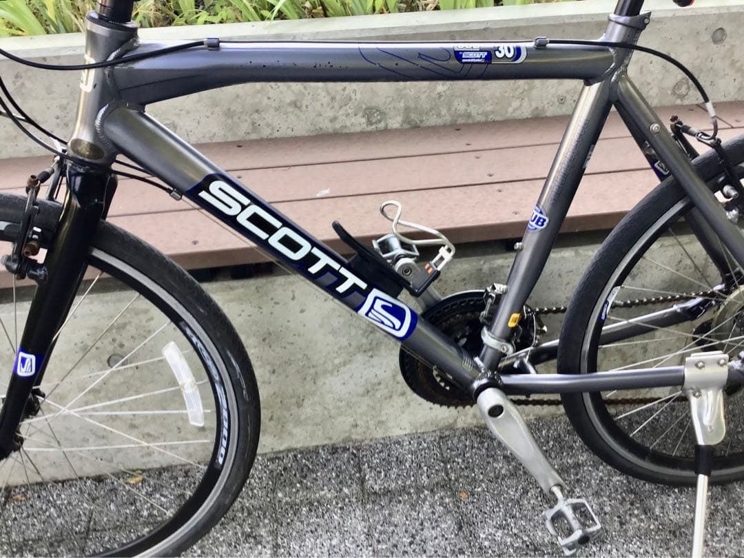 SCOTT SUB30 クロスバイク　26インチ　3✖️8 24段変速　東京