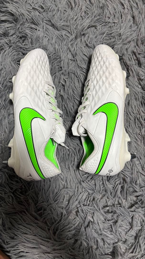 ナイキ ティエンポレジェンド8 SG