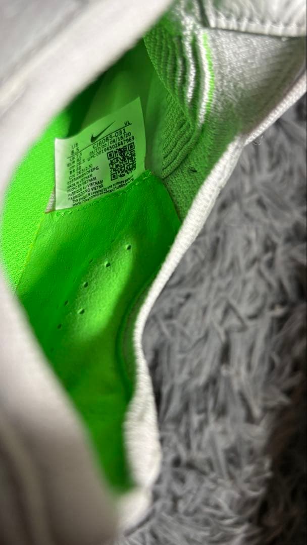 ナイキ ティエンポレジェンド8 SG