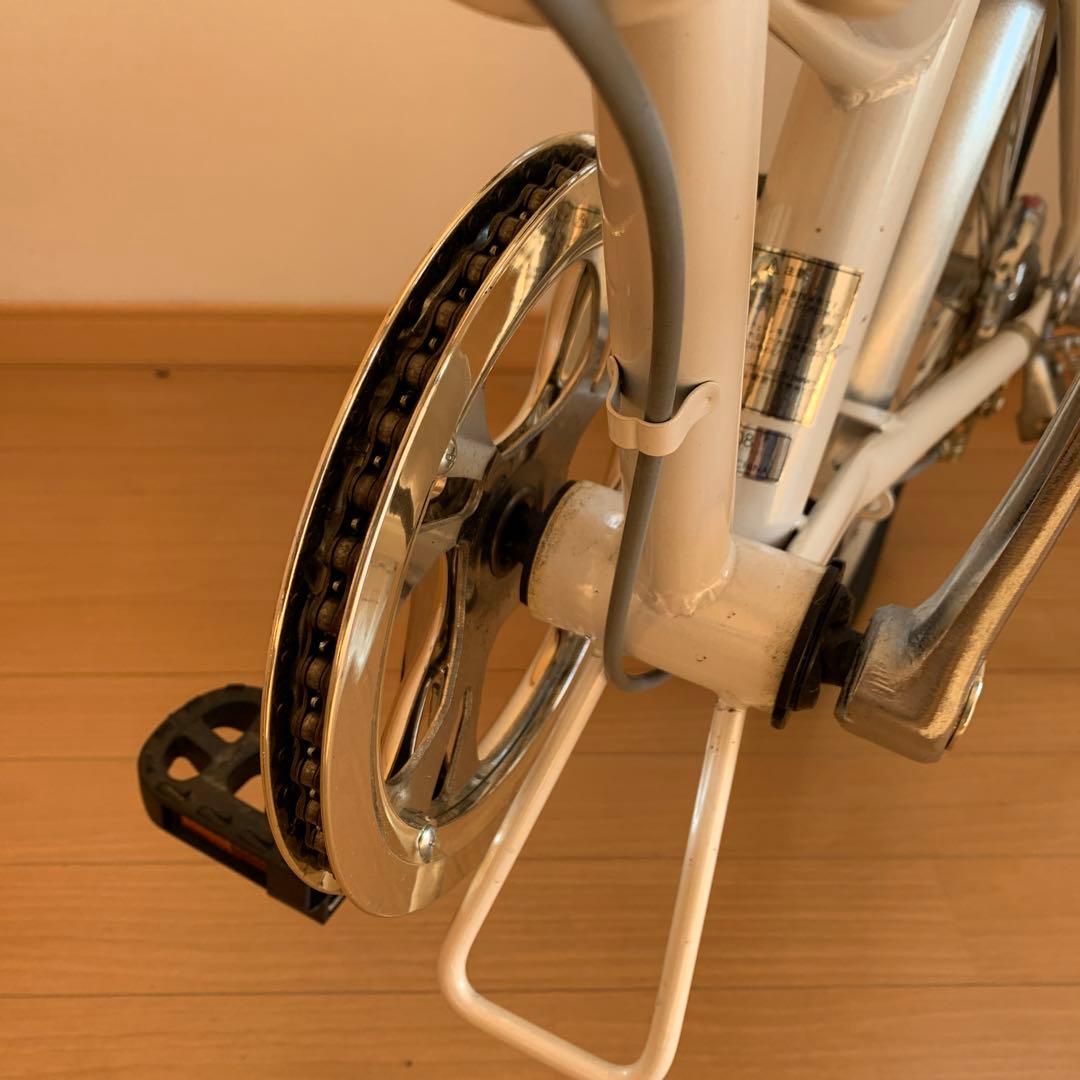 新品・未使用　２０インチ　折りたたみ自転車 パールホワイト