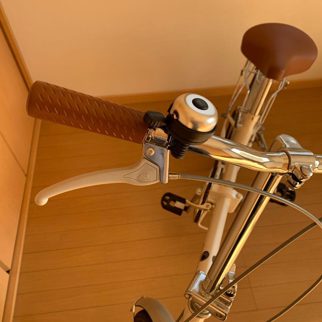 新品・未使用　２０インチ　折りたたみ自転車 パールホワイト