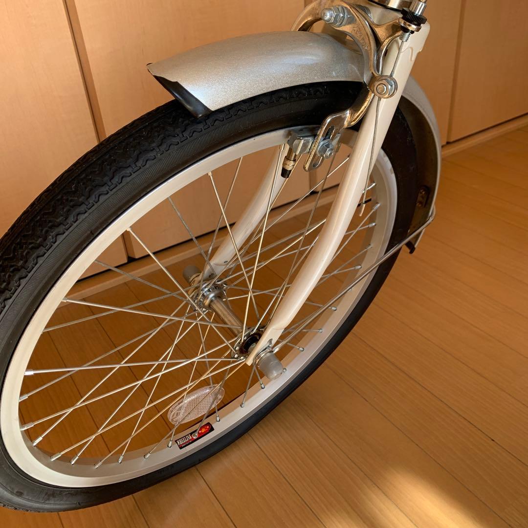 新品・未使用　２０インチ　折りたたみ自転車 パールホワイト