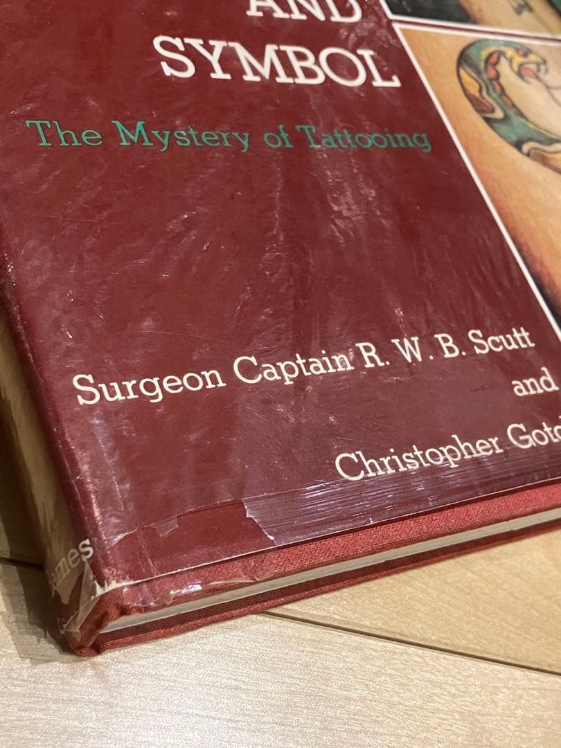 希少 tatoo ART, SEX AND SYMBOL: タトゥーの神秘