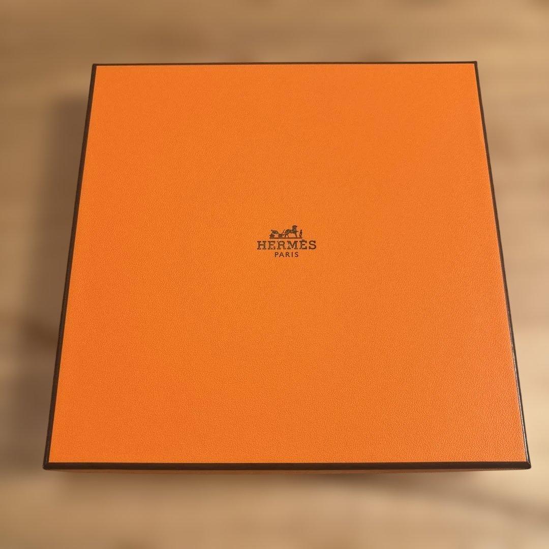 HERMÈS オレンジ タオルハンカチ