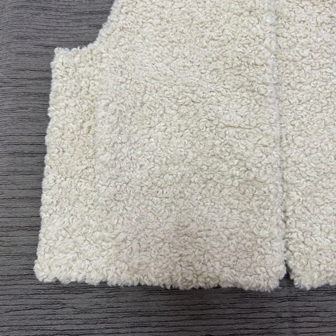 美品 Vin ヴァン ヤマダヤ プードルファーショートベスト アイボリー 9号