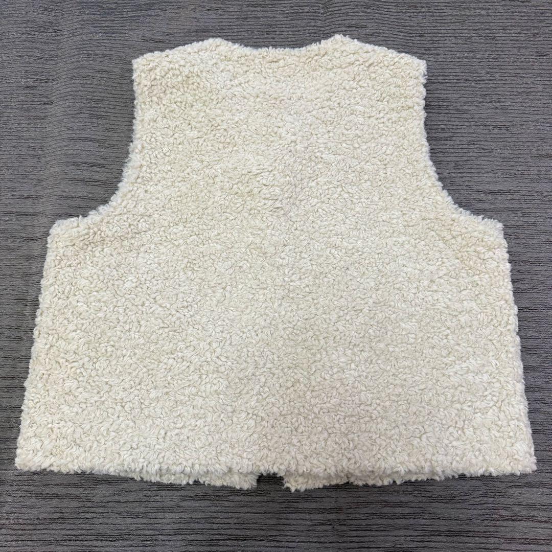 美品 Vin ヴァン ヤマダヤ プードルファーショートベスト アイボリー 9号