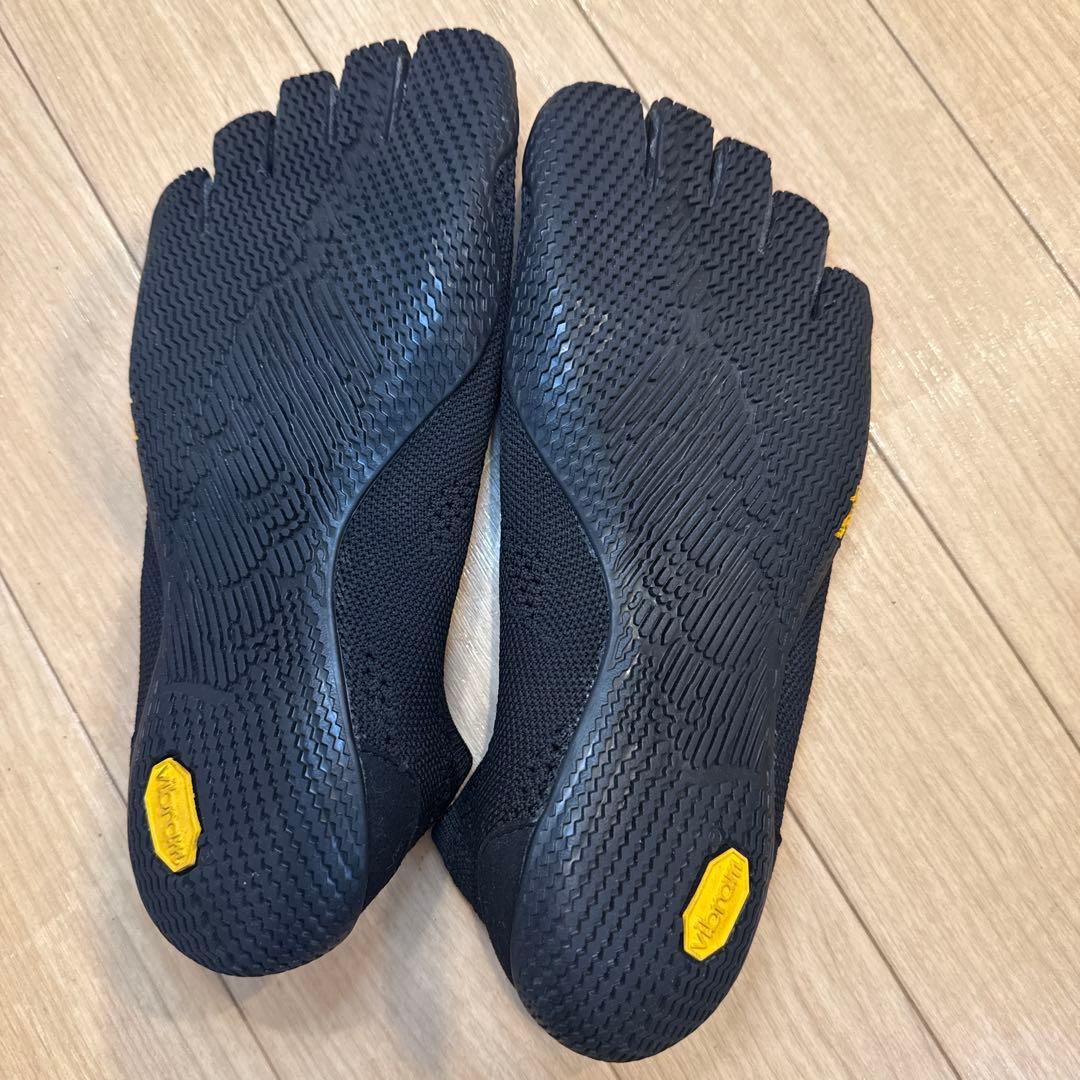 ビブラム　シューズ