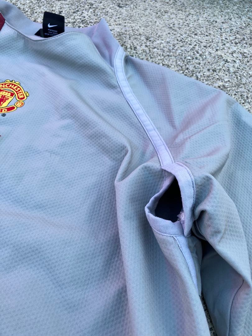 【入手困難】ナイキxマンチェスターユナイテッド ボーダフォンロゴ ナイロンピステ